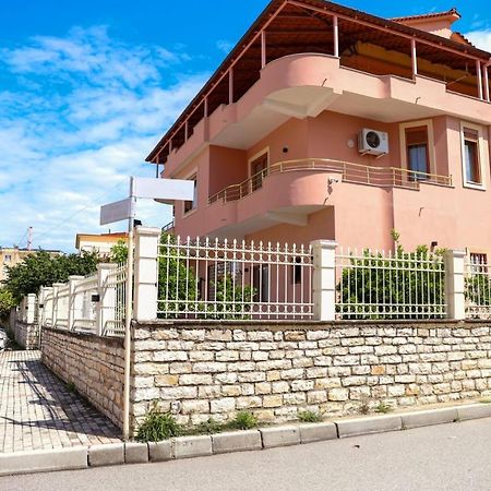 Hotel Vila Maledhi Berat Exterior photo