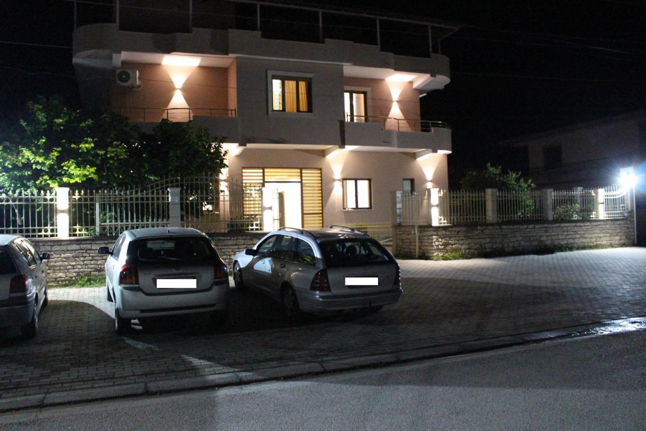 Hotel Vila Maledhi Berat Exterior photo